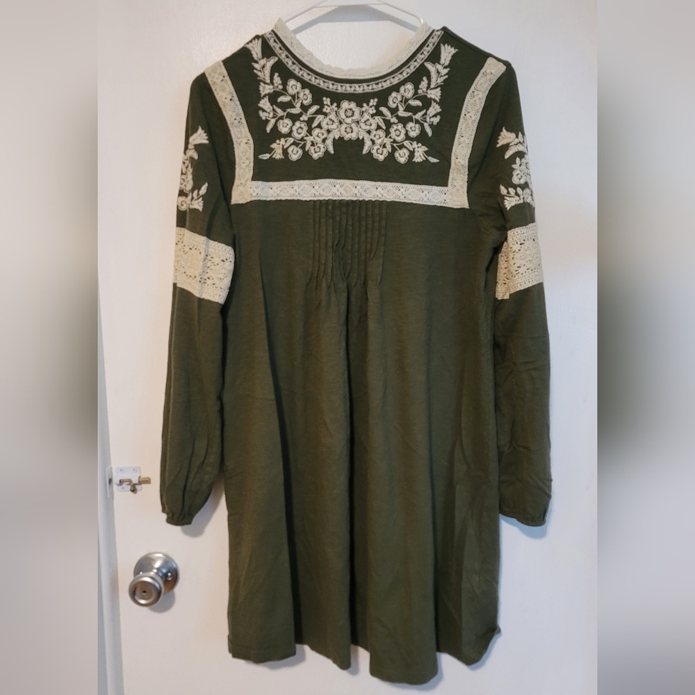 Topshop Green with floral embroidery and lace Tunic